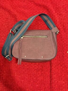 Gap burgundy red messenger bag